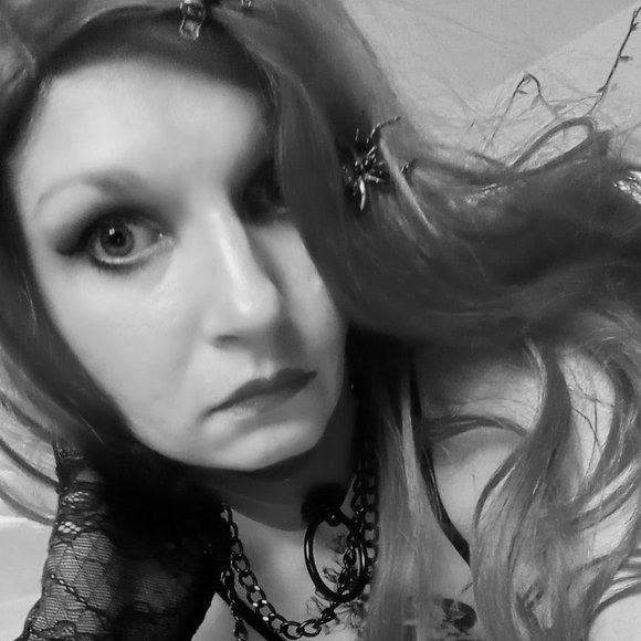 Meet your Posher, Spookykat - Picture 3 of 3